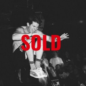 Cozy 90s Colorful Flower Sweater 🌸